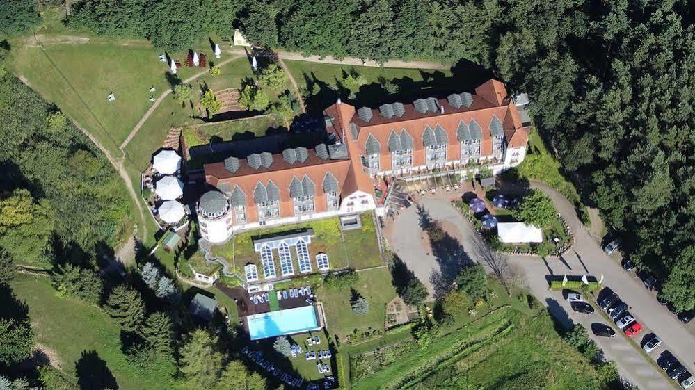Hotel & Spa Sommerfeld - Adults Only Kremmen Exterior photo